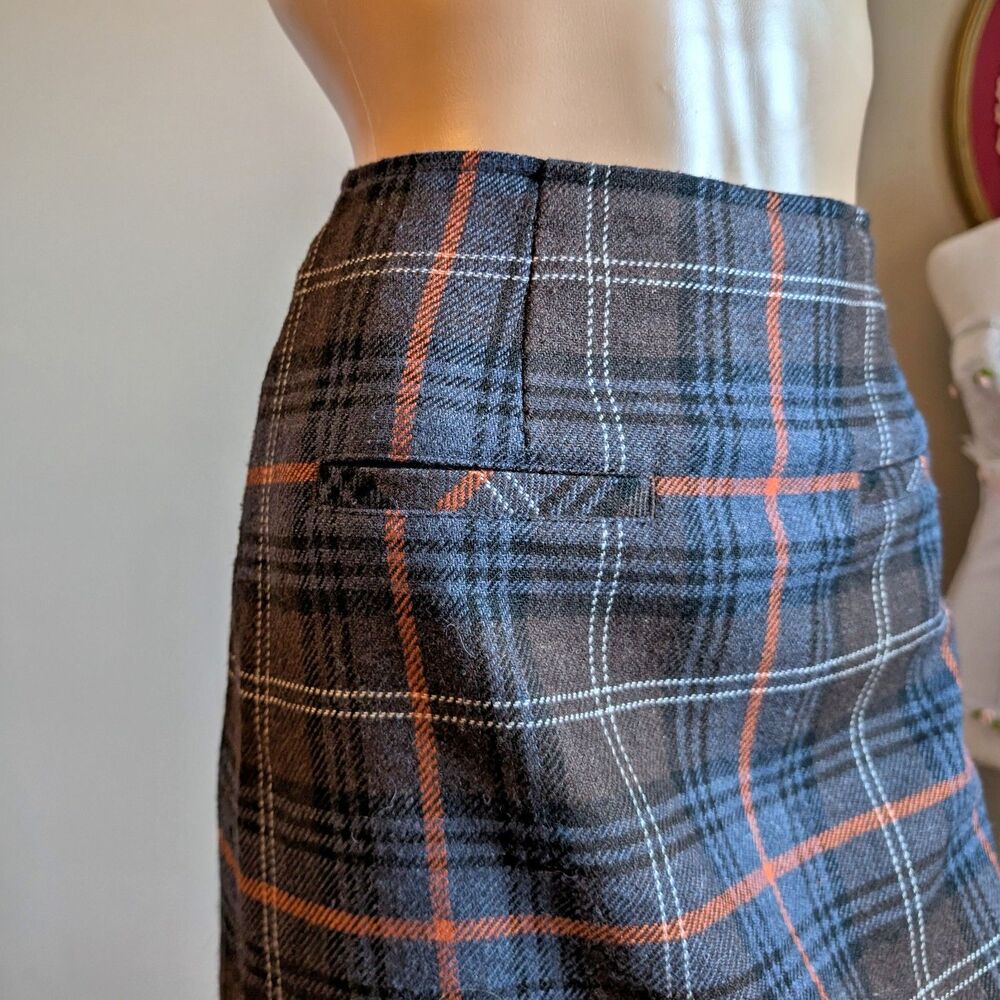 Cabi Mini Skirt Plaid Wool Blend Dark Academia Preppy Twee Corpcore Size 4 - Picture 5 of 9